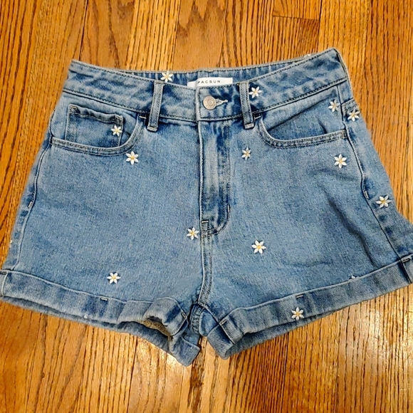 PacSun Jean Shorts - Picture 1 of 5